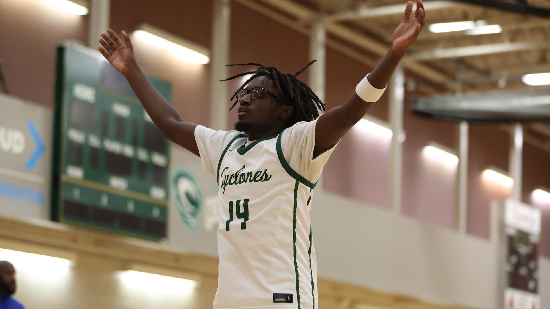 Cyclone Men Outlast Gogebic, 95&ndash;89 in Opening Game of 2025-26 Season