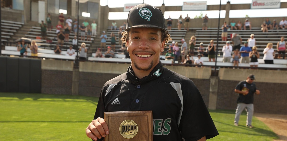 Holloman named 1st Team All-American